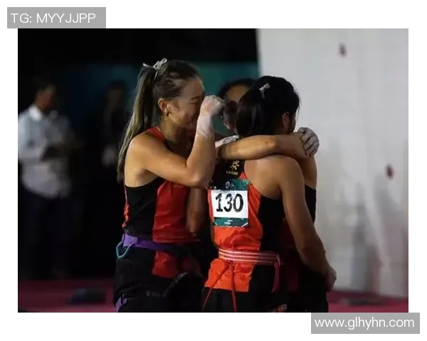 杭州攀岩队的转换打法解析与战术创新探讨 杭州攀岩队的转换打法解析与战术创新探讨